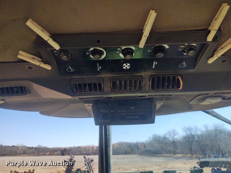 image for item FY9968 1990 John Deere 4955  MFWD tractor