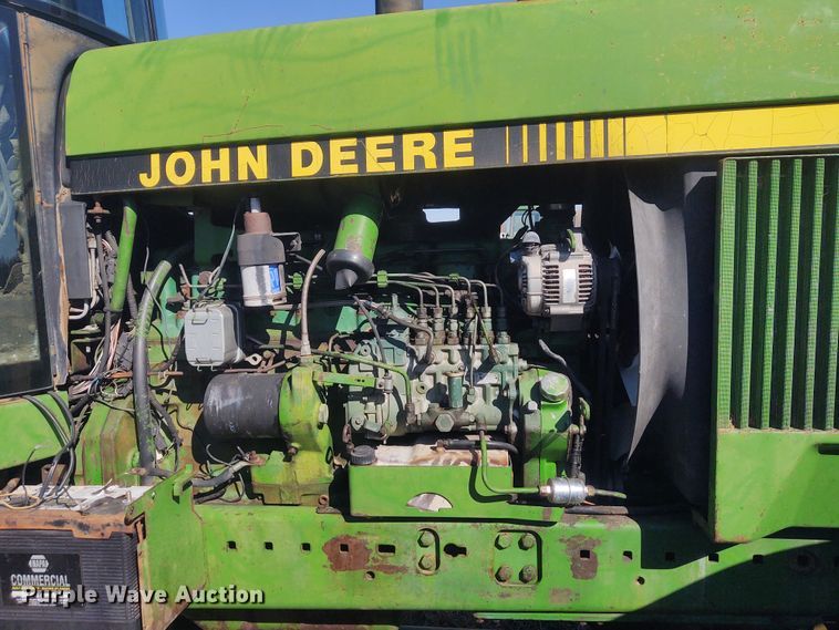 image for item FY9968 1990 John Deere 4955  MFWD tractor