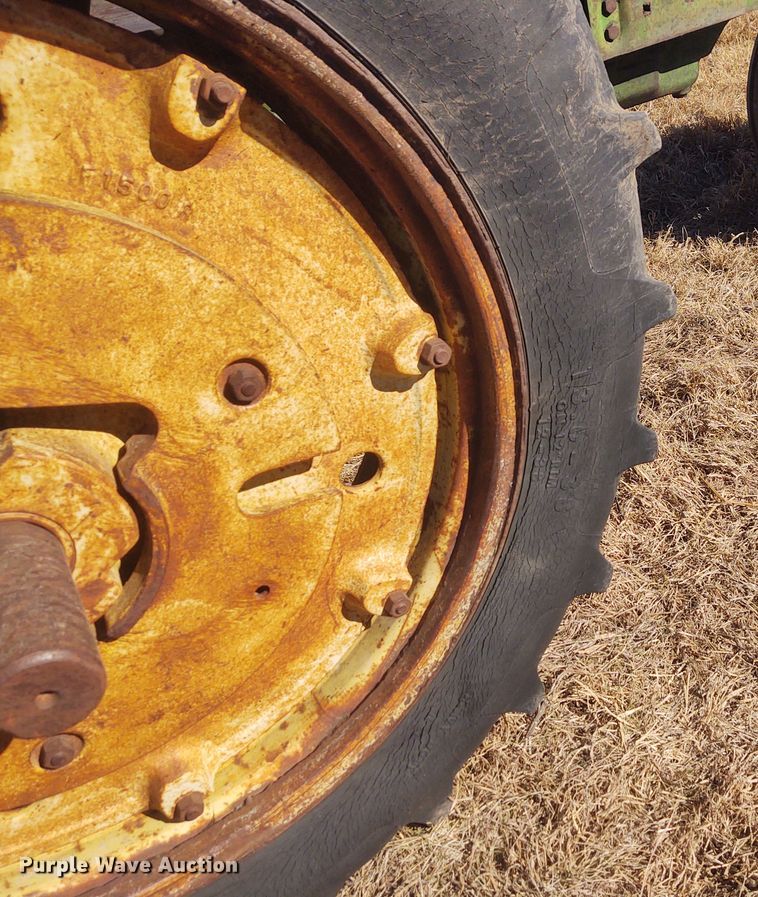 image for item FY9969 John Deere 3010  tractor