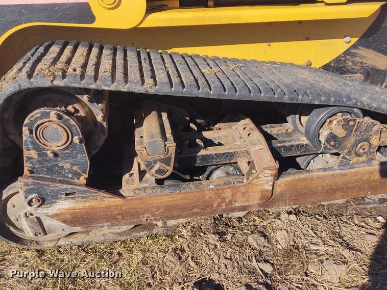 image for item FY9971 2007 Caterpillar 277B  tracked skid steer loader