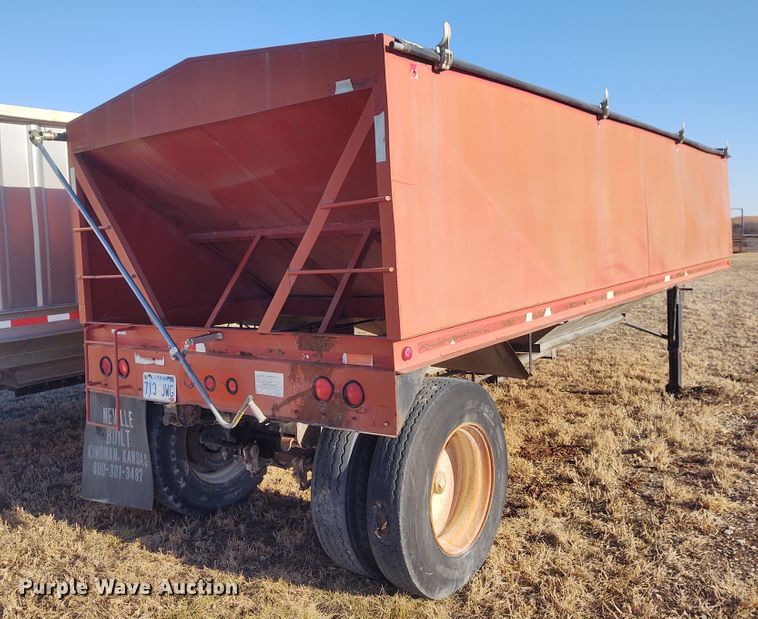 image for item FY9972 1995 Neville Built grain trailer