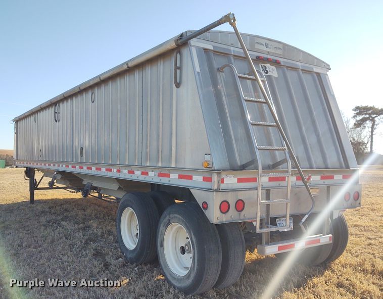 image for item FY9973 2011 Neville Built grain trailer