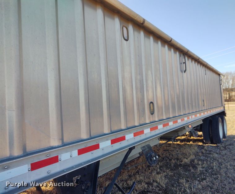 image for item FY9973 2011 Neville Built grain trailer