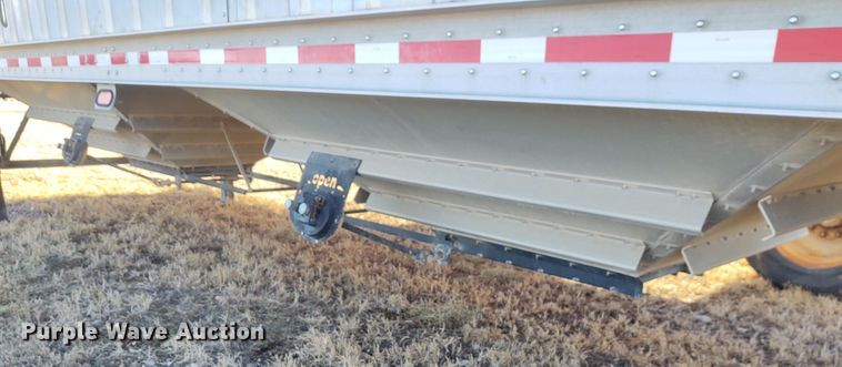 image for item FY9973 2011 Neville Built grain trailer