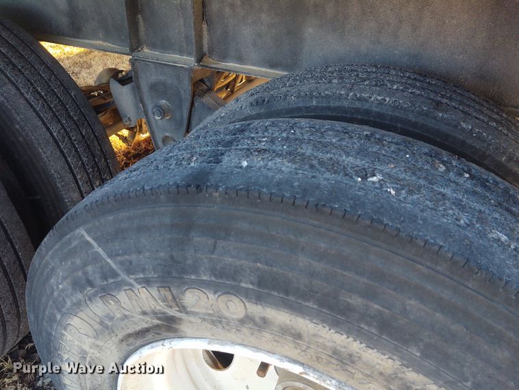 image for item FY9973 2011 Neville Built grain trailer