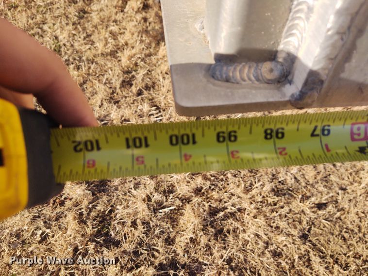 image for item FY9973 2011 Neville Built grain trailer