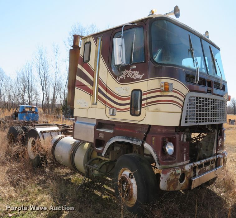 image for item DH0707 1979 Ford CL9000  semi truck