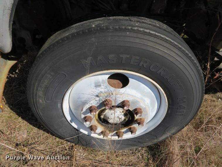 image for item DH0707 1979 Ford CL9000  semi truck