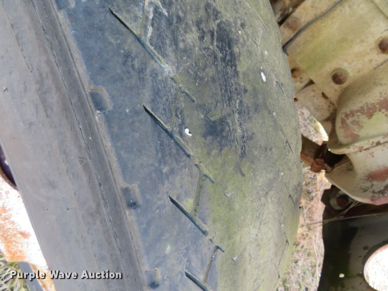 image for item DH0707 1979 Ford CL9000  semi truck