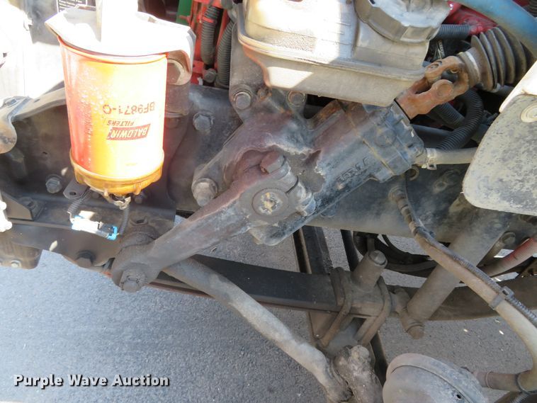 image for item DH0711 2011 Freightliner Business Class M2  semi truck