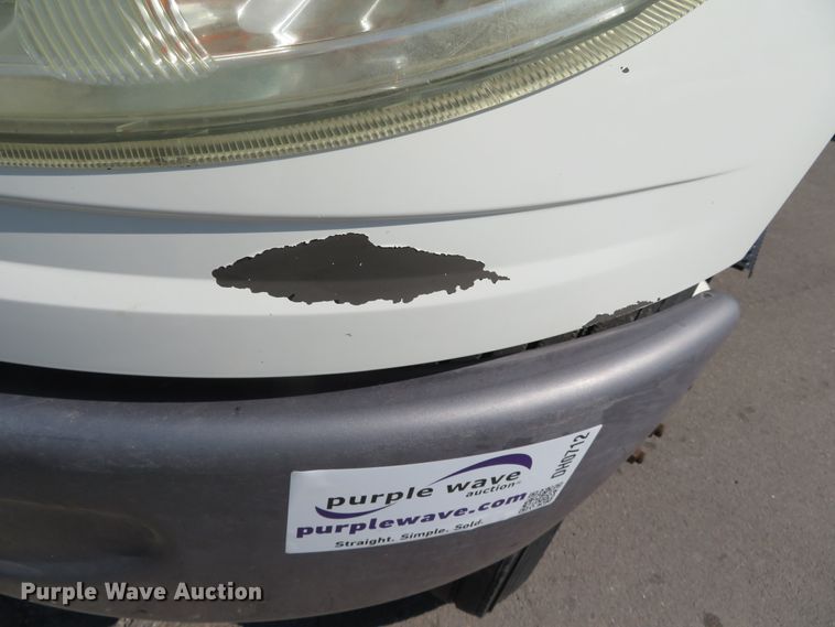 image for item DH0712 2007 International 4400  semi truck