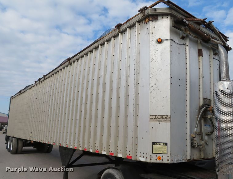 image for item DH0715 2004 Wilkens 53138A0T  walking floor trailer