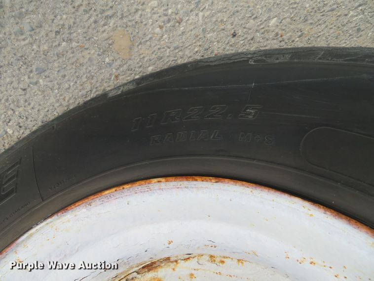 image for item DH0715 2004 Wilkens 53138A0T  walking floor trailer