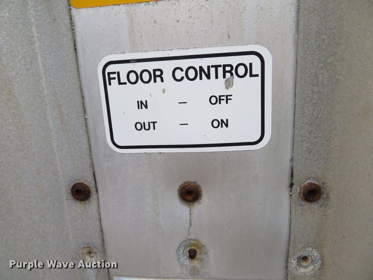 image for item DH0715 2004 Wilkens 53138A0T  walking floor trailer