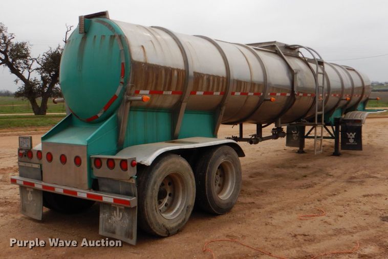 image for item DJ0764 1991 Brenner SS Transport  tank trailer