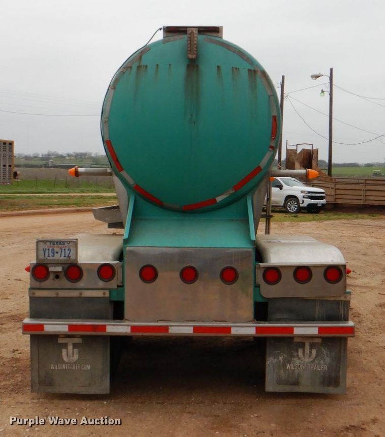 image for item DJ0764 1991 Brenner SS Transport  tank trailer