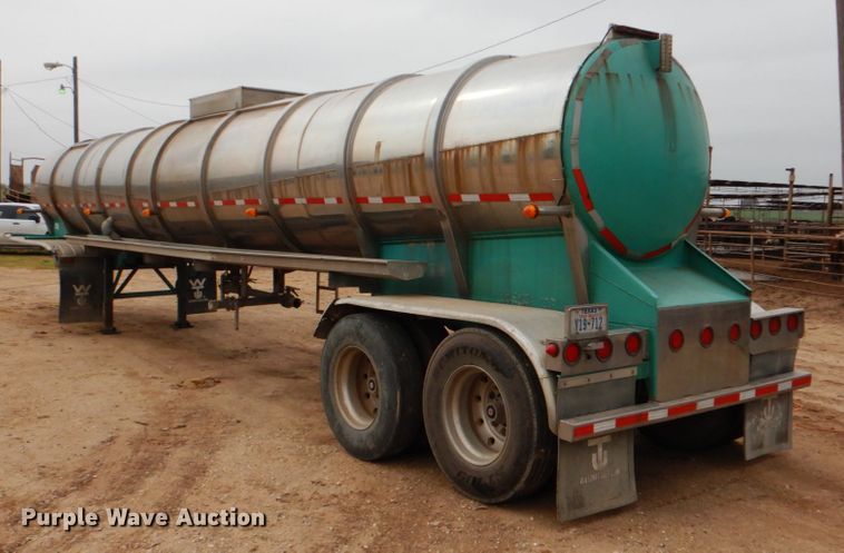 image for item DJ0764 1991 Brenner SS Transport  tank trailer