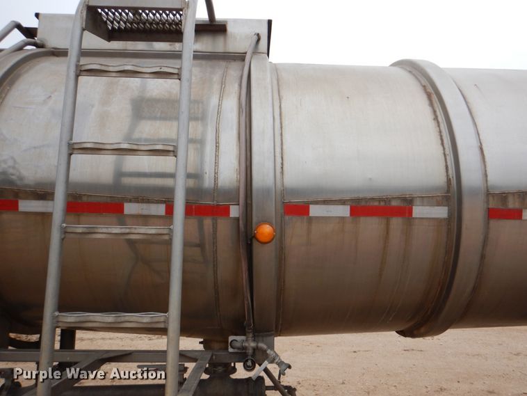 image for item DJ0764 1991 Brenner SS Transport  tank trailer