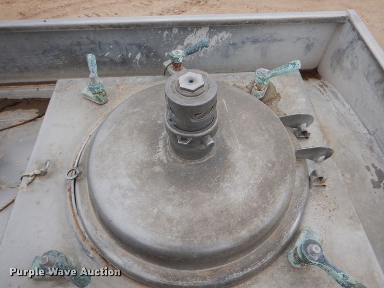 image for item DJ0764 1991 Brenner SS Transport  tank trailer