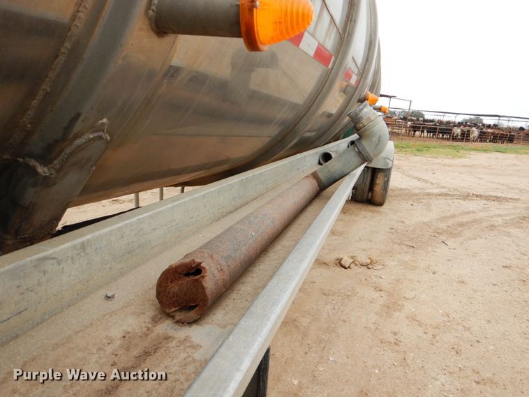 image for item DJ0764 1991 Brenner SS Transport  tank trailer