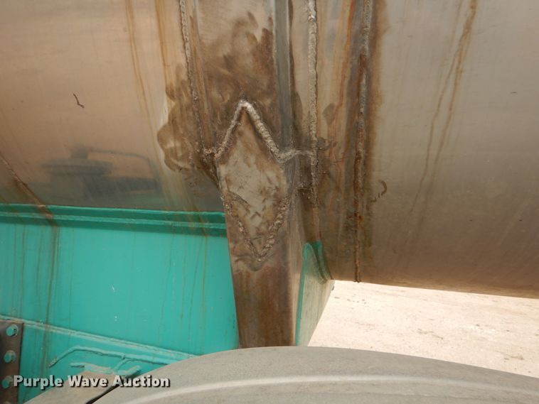 image for item DJ0764 1991 Brenner SS Transport  tank trailer