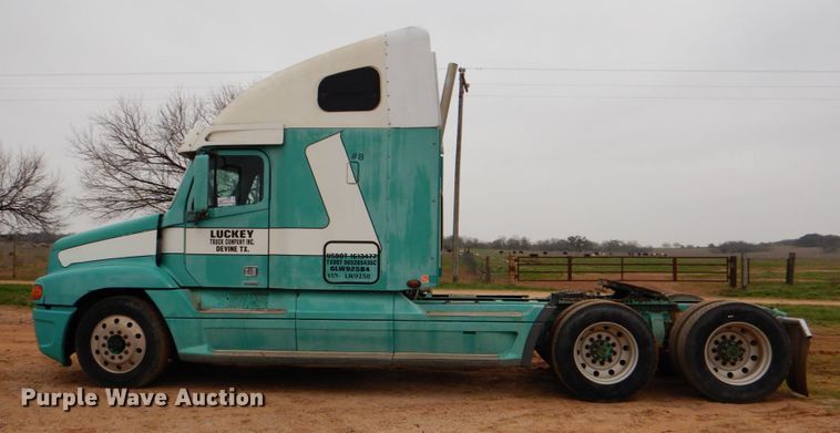 image for item DJ0766 2006 Freightliner CST120  semi truck