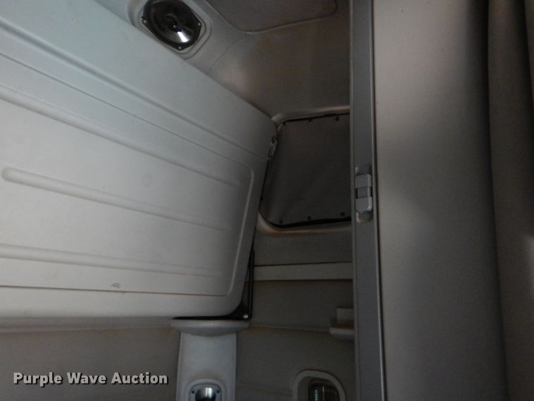 image for item DJ0766 2006 Freightliner CST120  semi truck