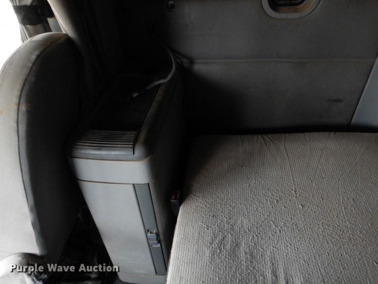 image for item DJ0766 2006 Freightliner CST120  semi truck