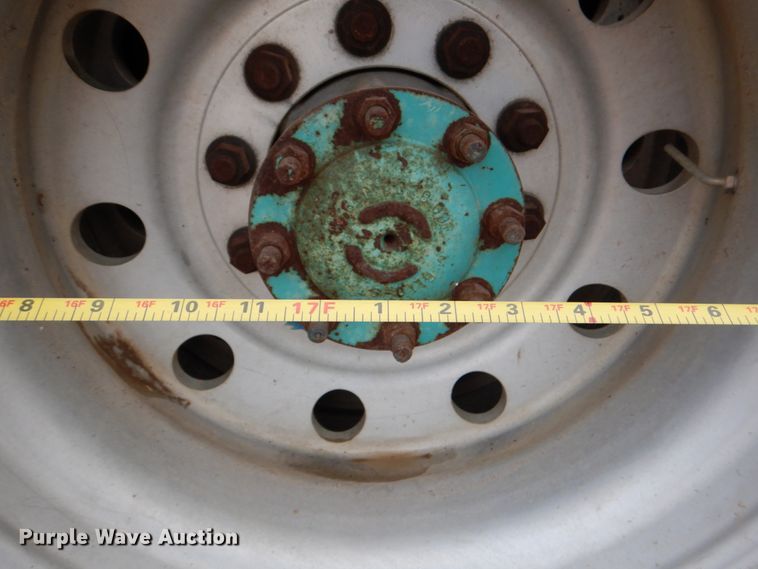 image for item DJ0766 2006 Freightliner CST120  semi truck