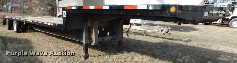 image for item DJ5963 2001 Maurer  drop deck trailer