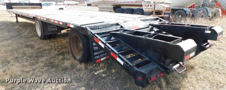 image for item DJ5963 2001 Maurer  drop deck trailer
