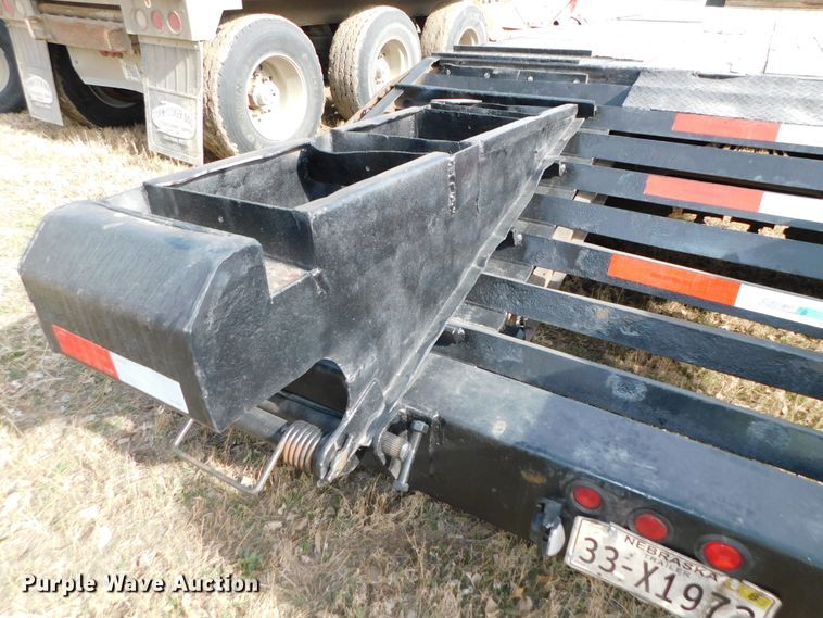 image for item DJ5963 2001 Maurer  drop deck trailer