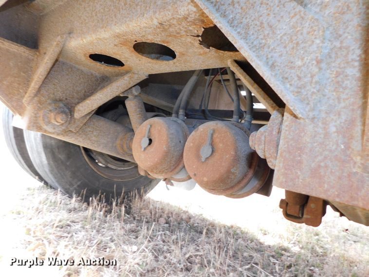 image for item DJ5963 2001 Maurer  drop deck trailer