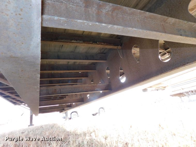 image for item DJ5963 2001 Maurer  drop deck trailer