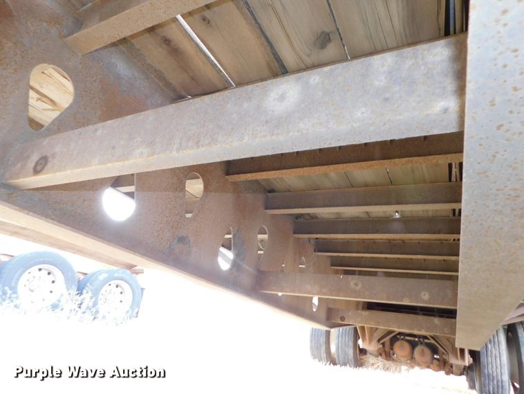 image for item DJ5963 2001 Maurer  drop deck trailer