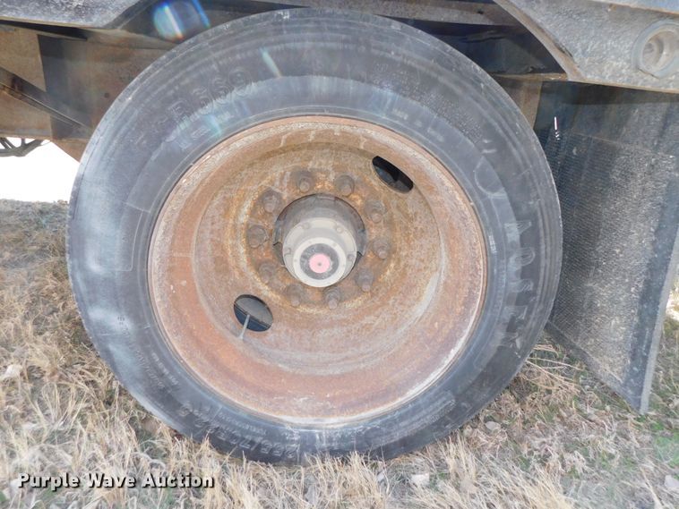 image for item DJ5963 2001 Maurer  drop deck trailer