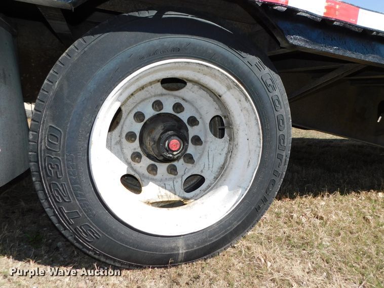 image for item DJ5963 2001 Maurer  drop deck trailer