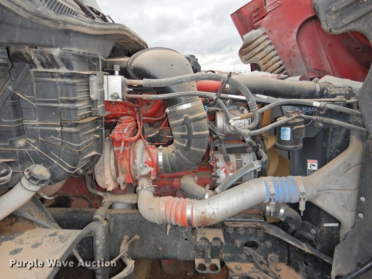 image for item DJ8327 2012 Freightliner Cascadia 125  semi truck