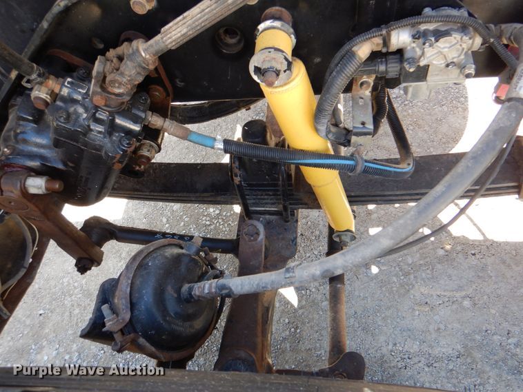 image for item DJ8672 2009 Kenworth W900  semi truck