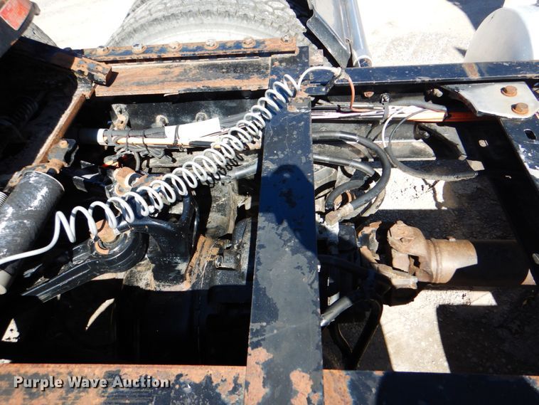 image for item DJ8672 2009 Kenworth W900  semi truck