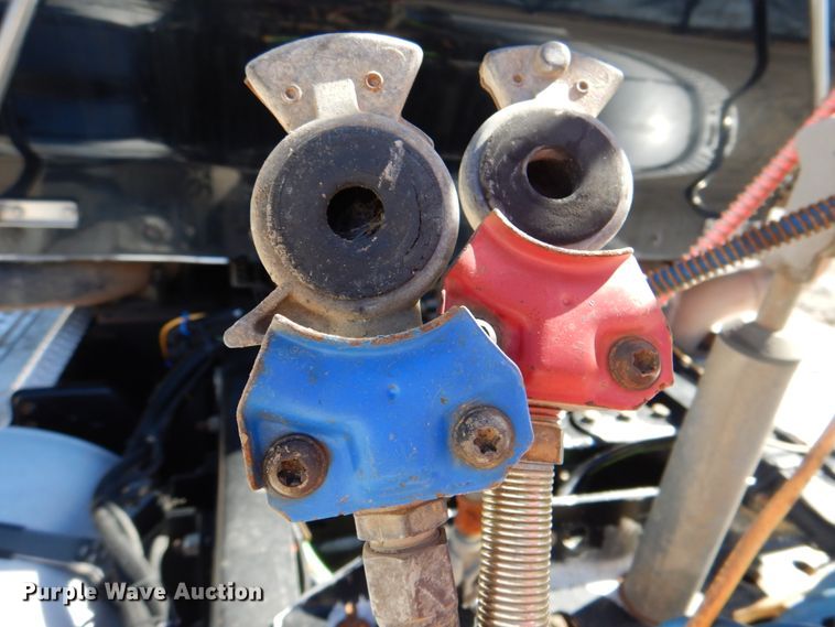 image for item DJ8672 2009 Kenworth W900  semi truck