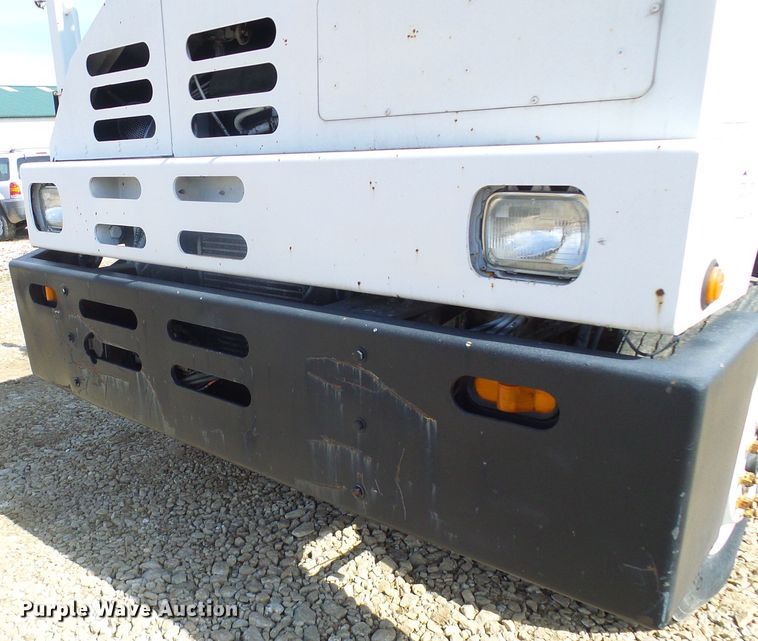 image for item DL0805 1998 Texas Inc TJ5000  yard truck