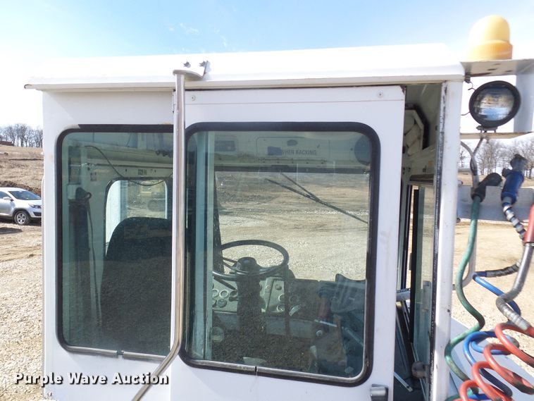 image for item DL0805 1998 Texas Inc TJ5000  yard truck