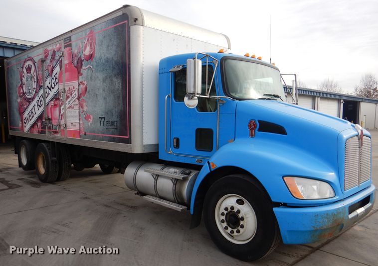 image for item DL2187 2009 Kenworth T370  box truck