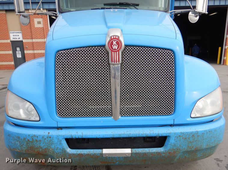 image for item DL2187 2009 Kenworth T370  box truck