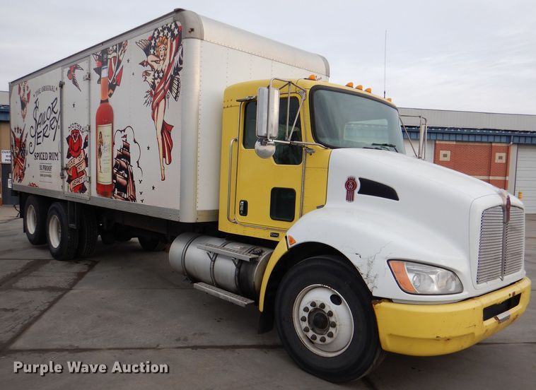 image for item DL2188 2009 Kenworth T370  box truck