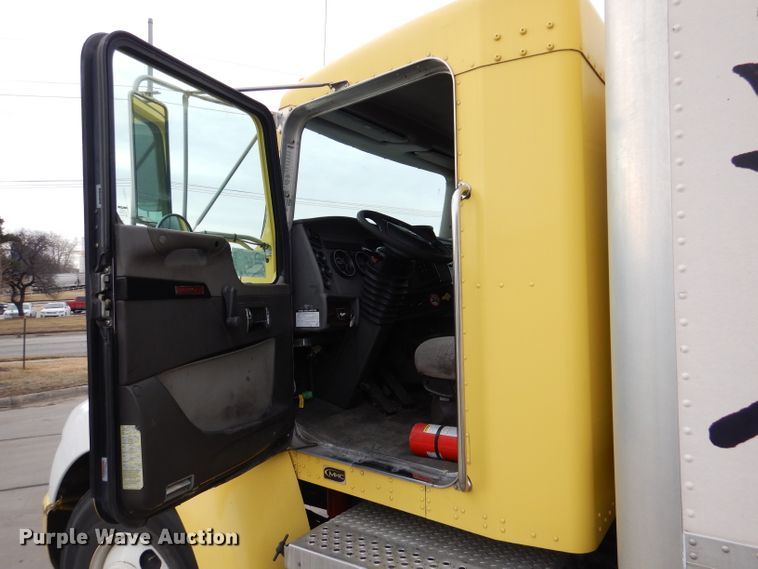 image for item DL2188 2009 Kenworth T370  box truck