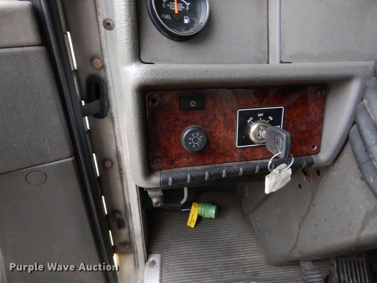 image for item DL2188 2009 Kenworth T370  box truck