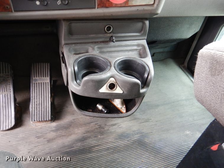 image for item DL2188 2009 Kenworth T370  box truck