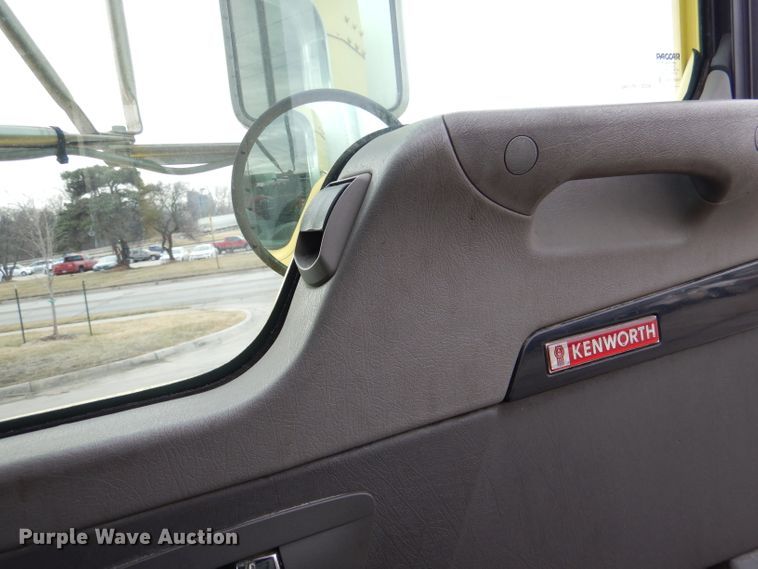 image for item DL2188 2009 Kenworth T370  box truck